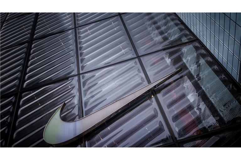Nike steht im Fokus einer Behördenuntersuchung wegen Diversitätsprogrammen. (Archivbild)
