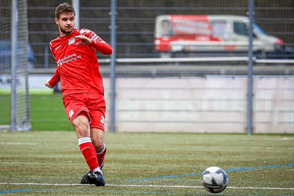TSG Backnang: TSG Backnang: Niklas Mahler will öfter zur Startelf zählen Niklas Mahler hofft, dass er von Anfang an im Einsatz ist. Schließlich trifft er mit der TSG auf seinen früheren Verein. Foto: Alexander Becher