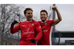 Niklas Pollex (li.) und Marius Kunde wollen mit der SG Sonnenhof Großaspach auch im WFV-Pokal-Viertelfinale  am 1. April gegen Drittligist SSV Ulm 1846 jubeln.

IMAGO/Josh Hoffmann