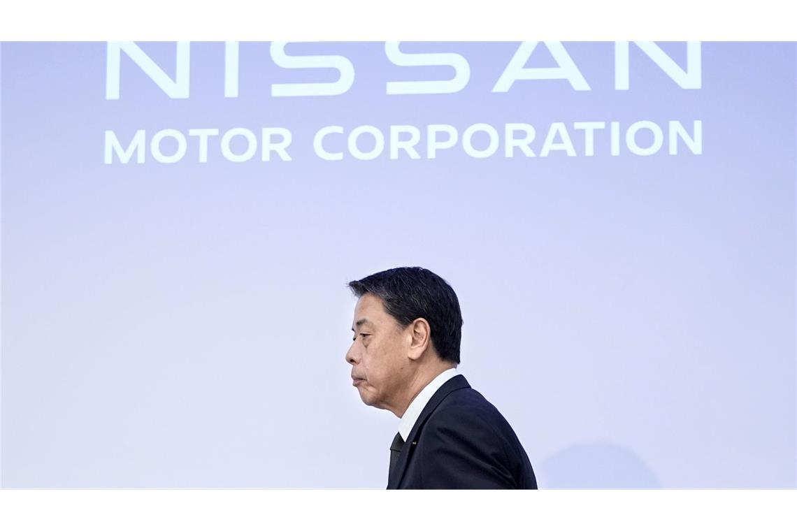 Nissan streicht weltweit 9.000 Arbeitsplätze Nissan-Präsident Makoto Uchida kündigte am Donnerstag harte Sparmaßnahmen für den Konzern an.