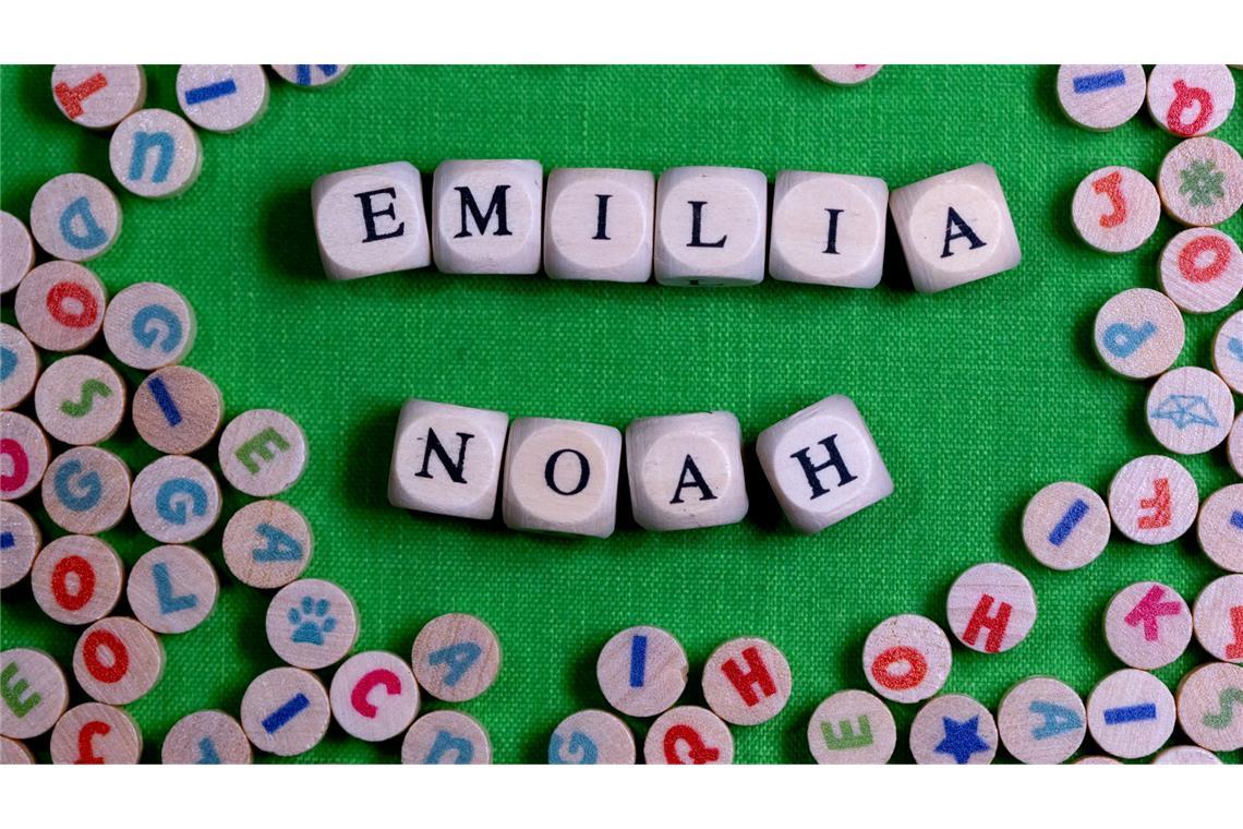 Emilia und Noah bleiben Dauerbrenner bei den Vornamen Noah und Emilia sind die beliebtesten Erstnamen in Deutschland. Beide Namen verteidigen zum dritten Mal ihre Spitzenposition.