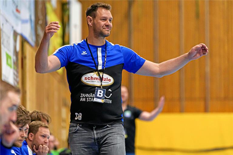 Noch in Pfullingen, bald in Oppenweiler und Backnang: Daniel Brack ist ab der neuen Saison der Chef auf der HCOB-Bank. Foto: Imago