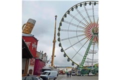 Noch wird aufgebaut, am Samstag geht es los, dann beginnt das Frühlingsfest.