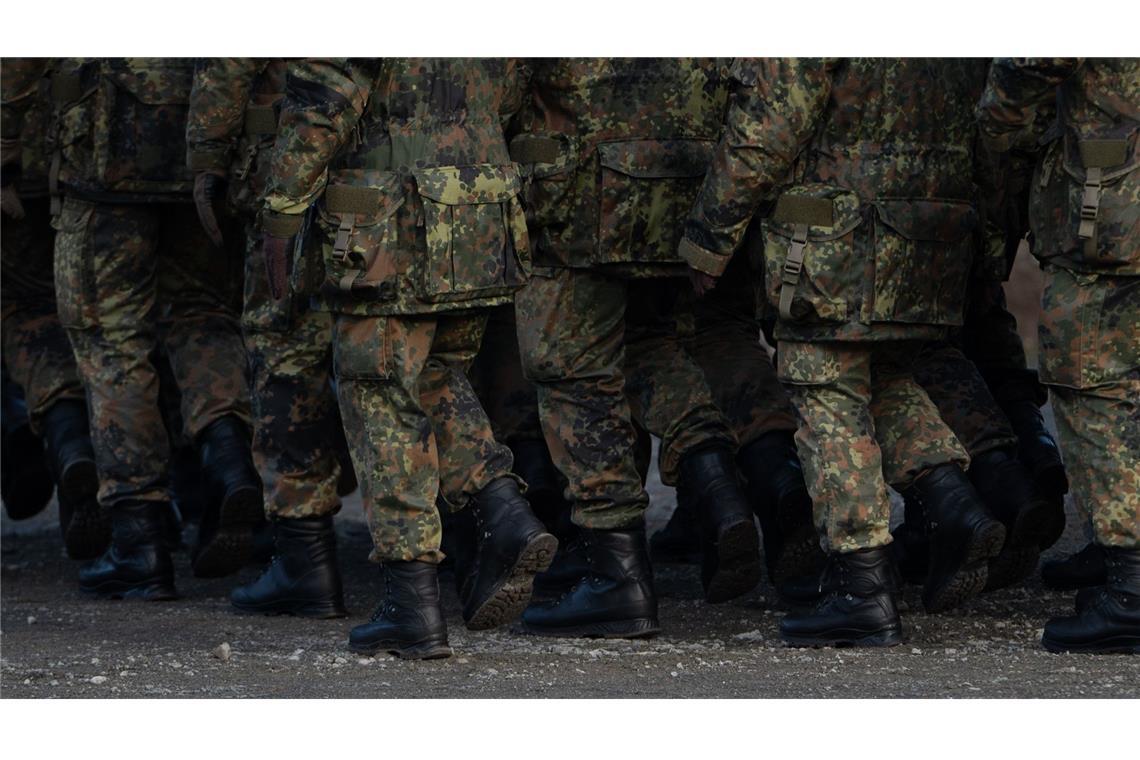 Nötig sind laut Bundesregierung 460.000 Soldaten einschließlich der Reserve.