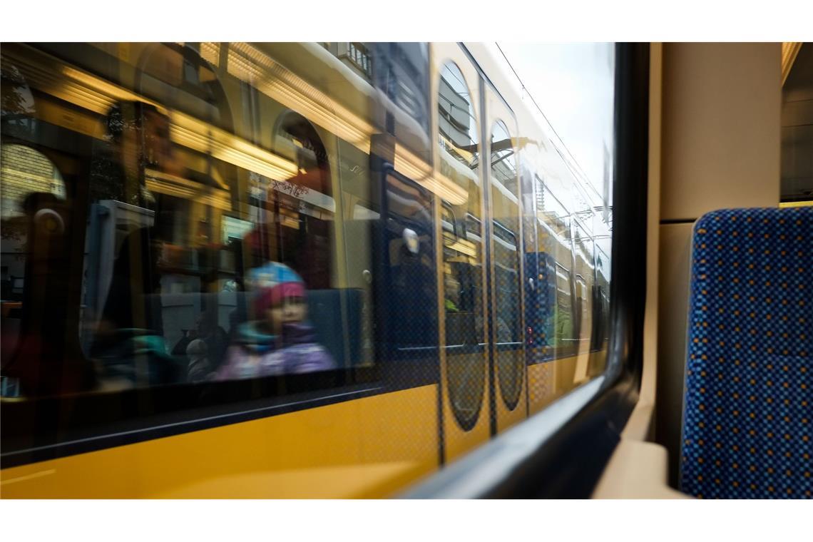 Ob auch der ÖPNV in Stuttgart betroffen ist, wird sich erst kurzfristig klären. (Symbolfoto)
