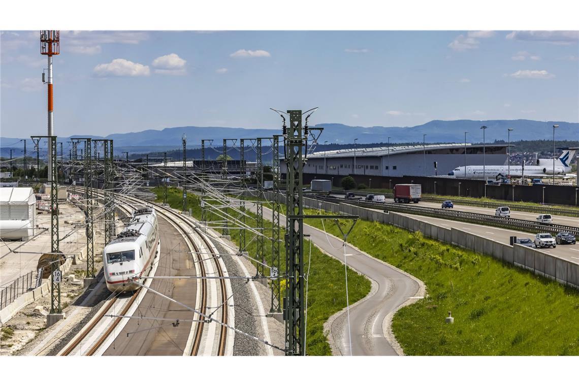 Ob Straße oder Schiene – der Investitionsbedarf in die Infrastruktur in Deutschland ist groß.