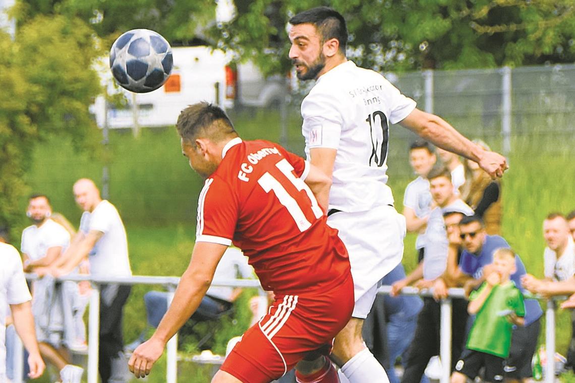 Großer Alexander fast durch Obenauf: Kapitän Charalampos Xanthopoulos und der Große Alexander. Foto: T. Sellmaier
