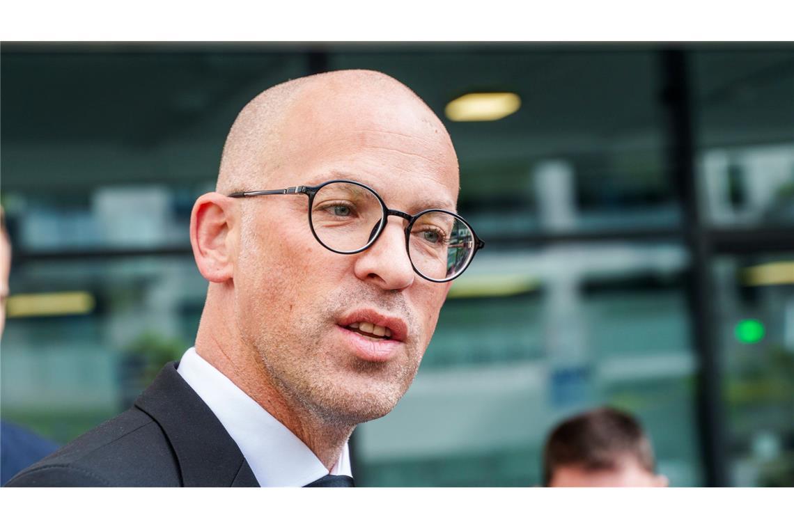 Oberstaatsanwalt Dominik Mies sagte, die Ermittler könnten dem Mädchen endlich einen Namen geben. (Archivbild)