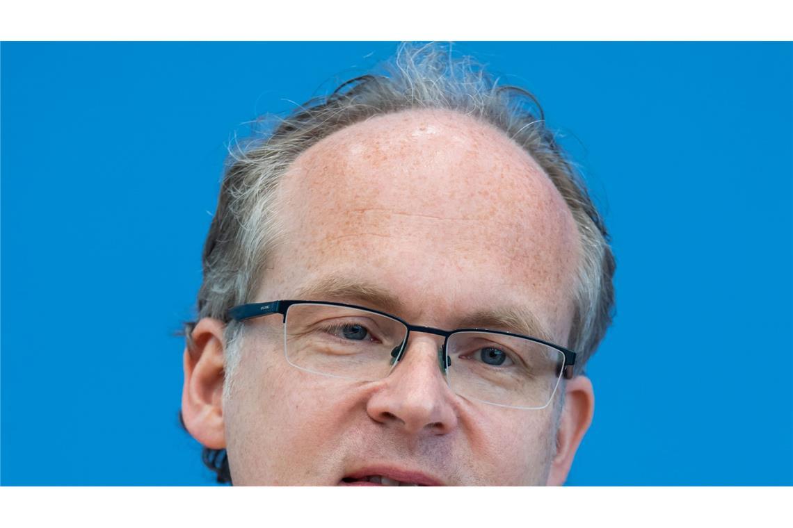 Ökonom Sebastian Dullien warnt davor, die Debatte schade der Binnennachfrage. (Archivbild)