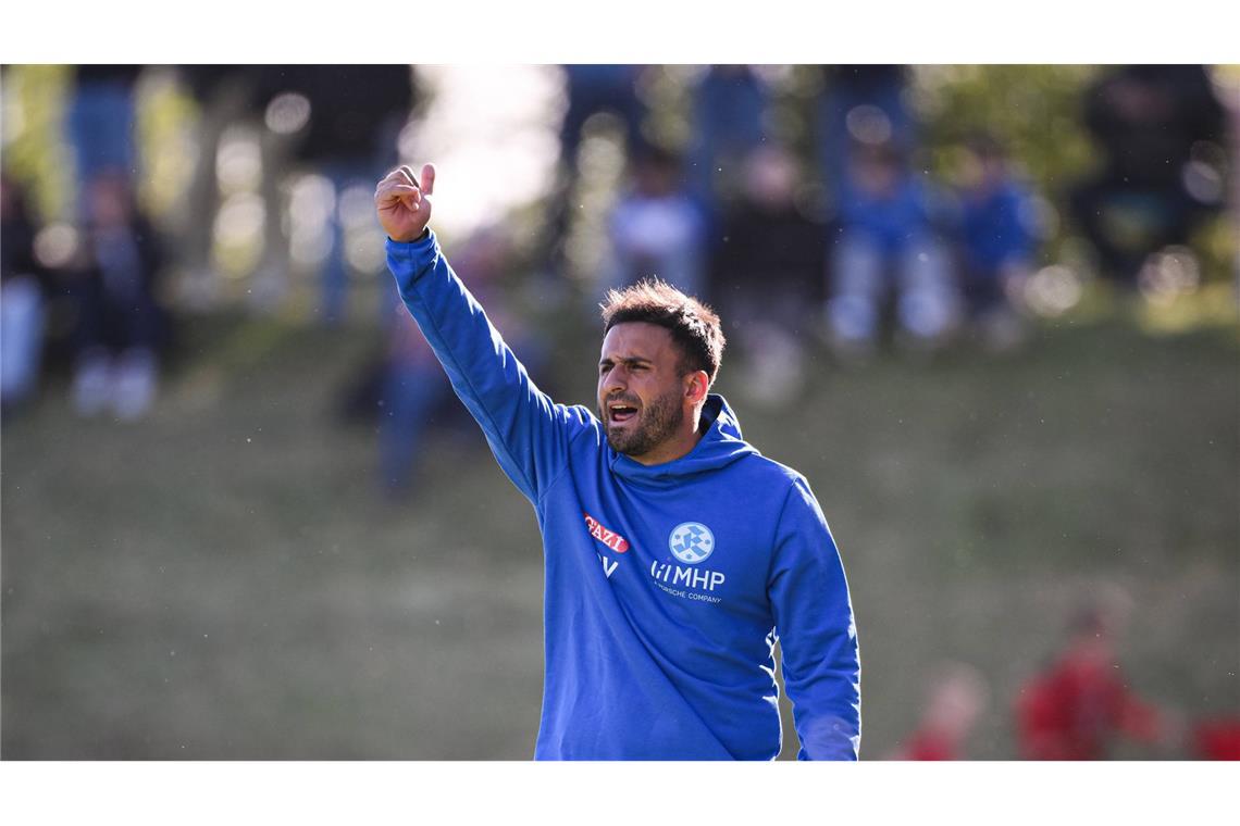 Viererpack in Holzhausen – Marlon Faß schießt die Blauen ins Endspiel