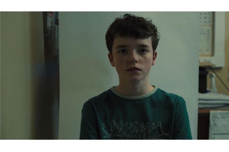 Owen Cooper spielt den 13-jährigen Jamie, der seine Mitschülerin erstochen hat. Aber warum?
