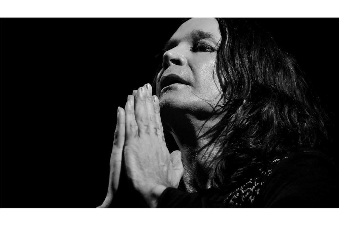 Trauer um Ozzy Osbourne - "Platz im Pantheon der Rockgötter" Ozzy Osbourne bei einem Auftritt im Jahr 2010 in Finnland. (Archivbild)