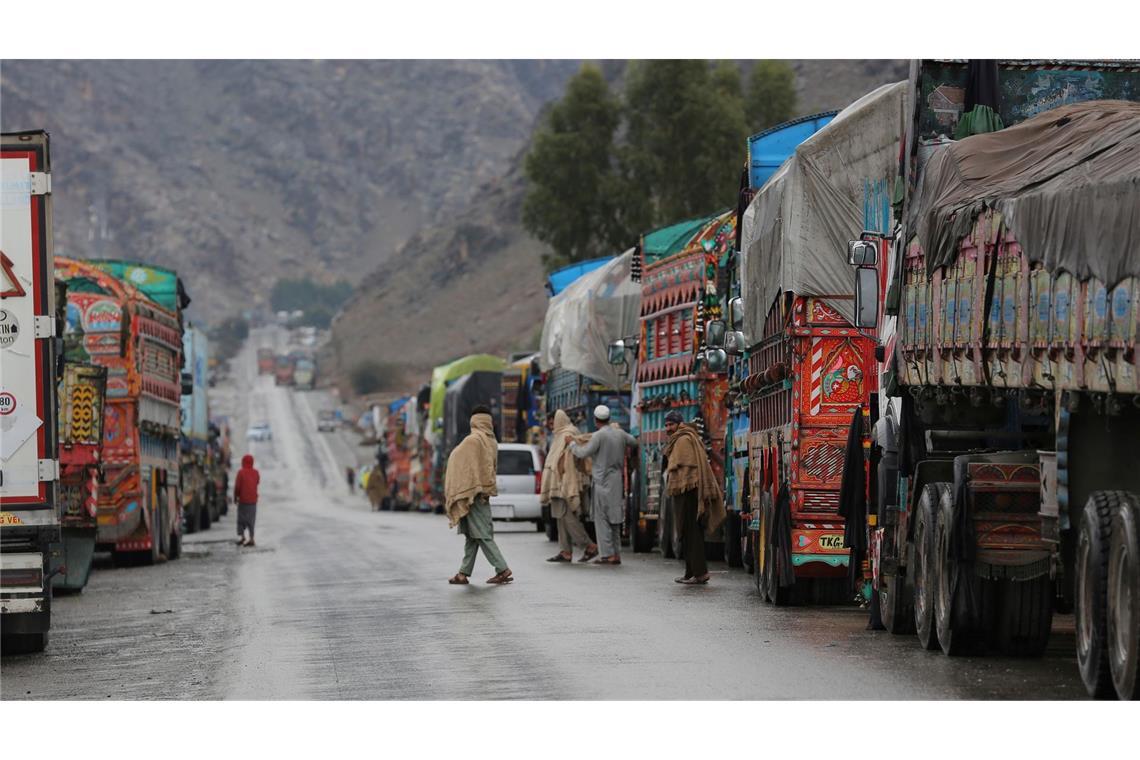 Pakistans Militär: 54 Kämpfer an Afghanistan-Grenze getötet Pakistan hat nach eigenen Angaben 54 eindringende Terroristen an der Grenze zu Afghanistan getötet. (Symbolbild)