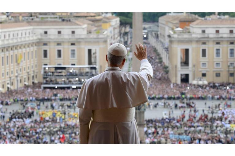 Papst Leo XIV. feiert am Sonntag seine offizielle Amtseinführung. (Archivbild)