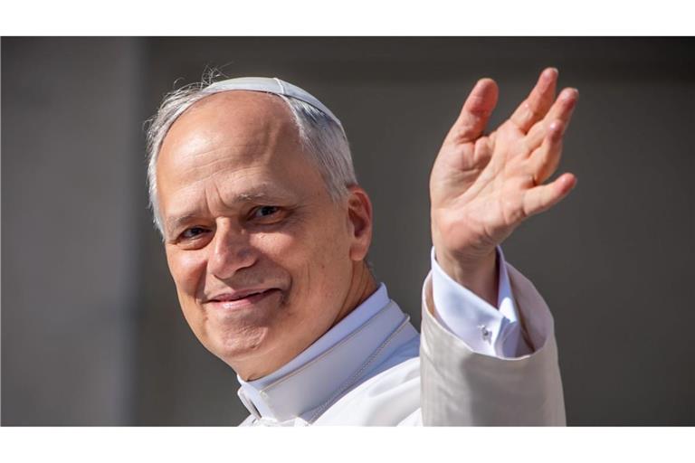 Papst Leo XIV. feiert seine offizielle Amtseinführung im Vatikan.