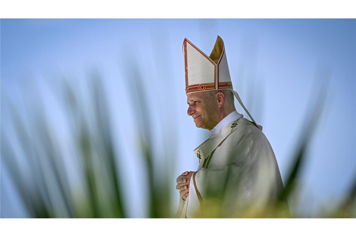 Papst Leo XIV. hält im Hafen von Santa Cruz de Tenerife auf den Kanarischen Inseln eine Heilige Messe.