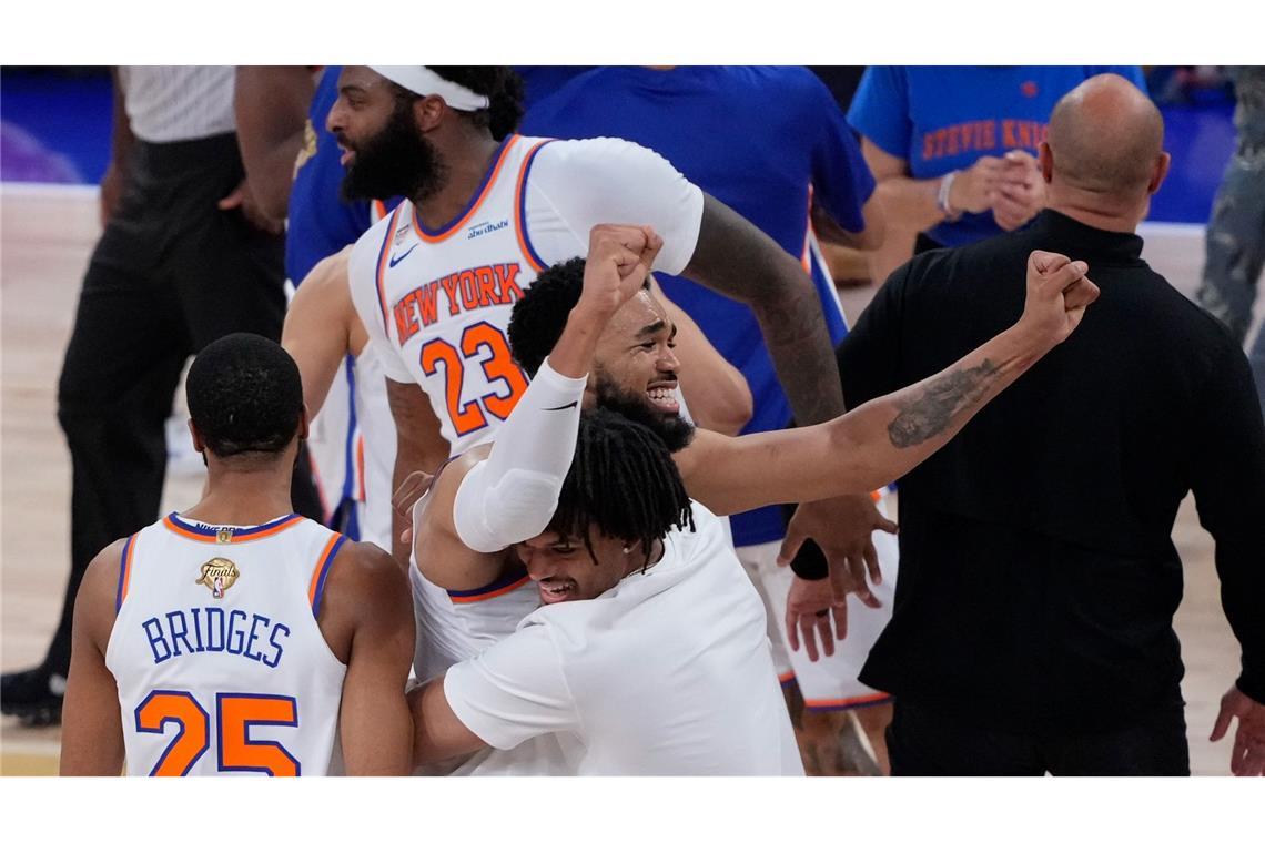 Party in New York: Die Knicks drehen das vierte Finale.