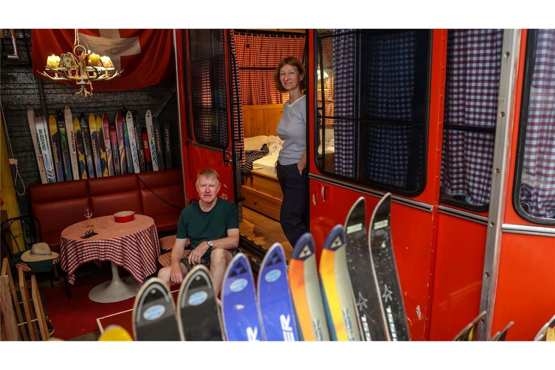 "Schon sehr lustig" - Indoor-Camping im Hochsommer Paul Starrach aus Gießen ist versierter Camper. Die Indoor-Version erlebt er erstmals - und ist begeistert.