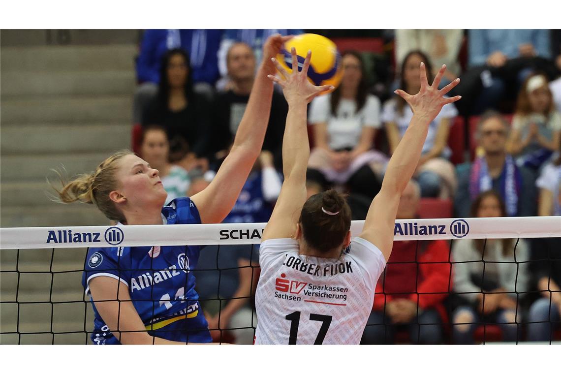 Die emotionalen Bilder eines traurigen Volleyball-Abends Pauline Martin