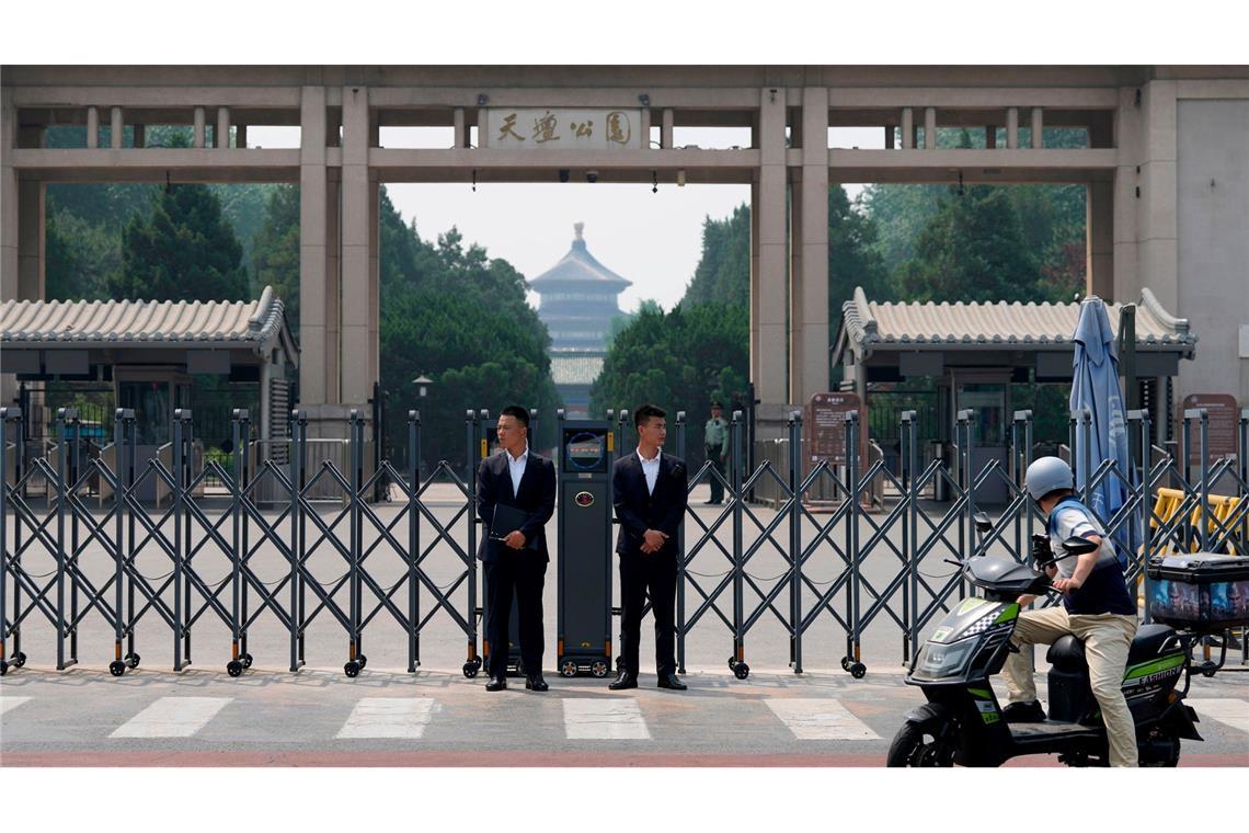 Peking: Vor Trumps Besuch wird’s streng – verschärfte Sicherheitsvorkehrungen am Himmelstempel-Park