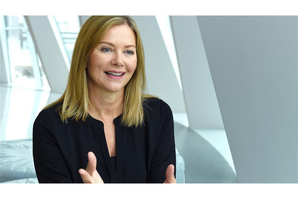 Drei Vorstandsmitglieder verlassen Mercedes-Benz Personalvorständin Sabine Kohleisen verlängert ihren im November 2025 auslaufenden Vertrag nicht.