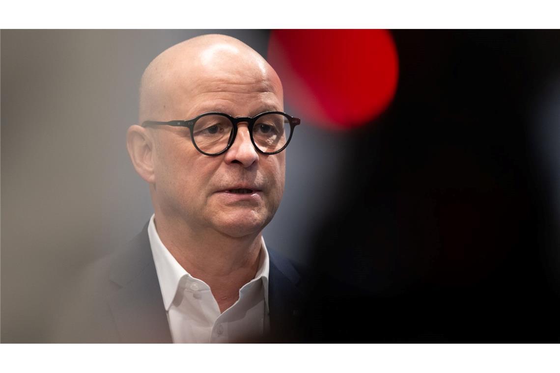 Tarifvertrag bei der Bahn steht - Warnstreiks abgewendet Personalvorstand Martin Seiler hat für die Deutsche Bahn verhandelt. (Archivbild)