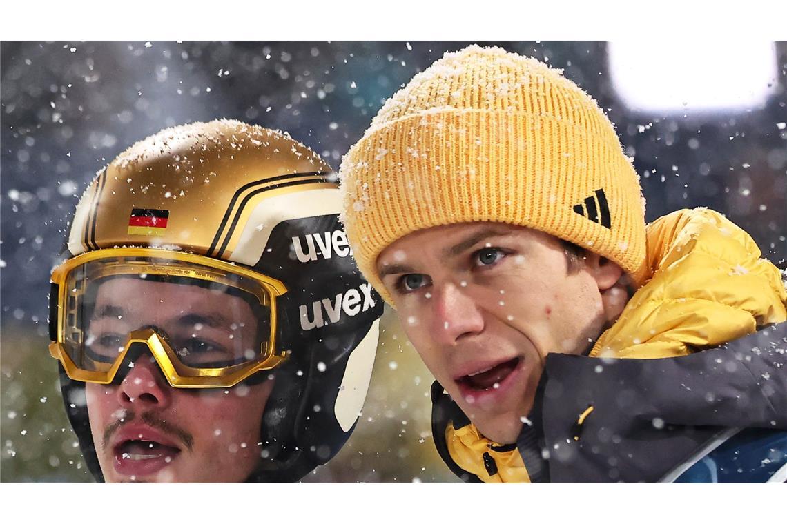 Philipp Raimund (l) und Andreas Wellinger verpassten eine Medaille knapp.