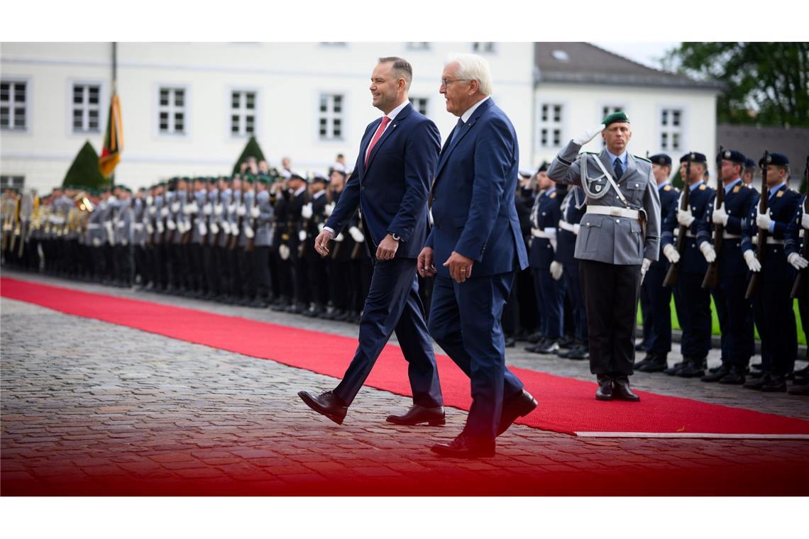 Polens Präsident Nawrocki erhielt die volle protokollarische Aufmerksamkeit
