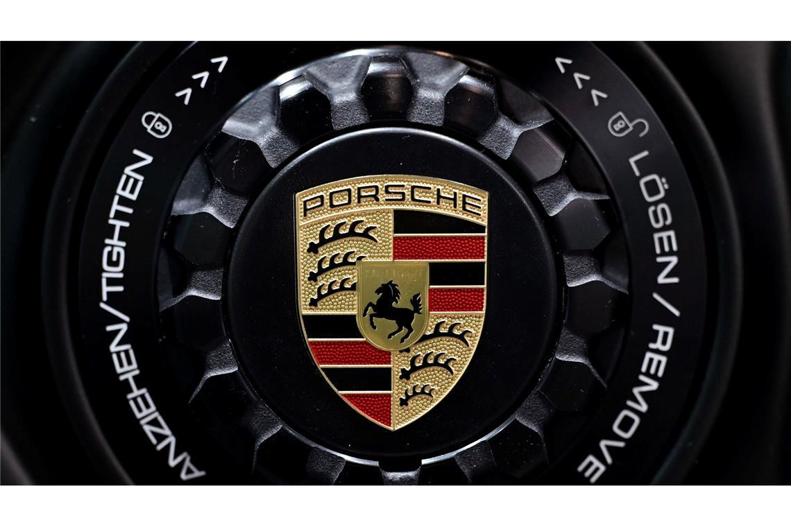 Sportwagenbauer Porsche plant Umbau des Vorstands Porsche in der Krise (Archivbild)