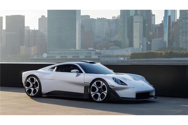 Porsche stellt sein Showcar Mission S in New York vor.