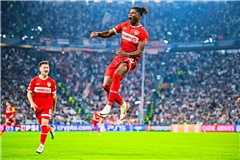 Positive Italien-Erfahrung: Hoch hinaus ist es im Oktober 2024 gegangen, als El Bilal Touré in Turin das späte Siegtor für den VfB Stuttgart erzielte.