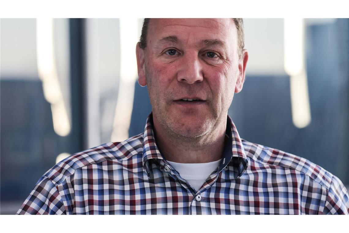 Post streicht 8.000 Stellen Post-Betriebsrat Thomas Held ist besorgt.