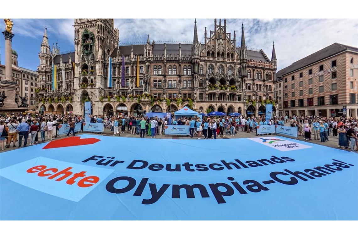 PR-Veranstaltung für die deutsche Olympia-Bewerbung vor dem Rathaus in München.