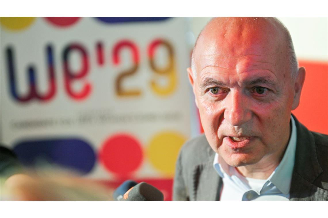 Präsident Bernd Neuendorf und der DFB geraten unter Druck. Archivbild)