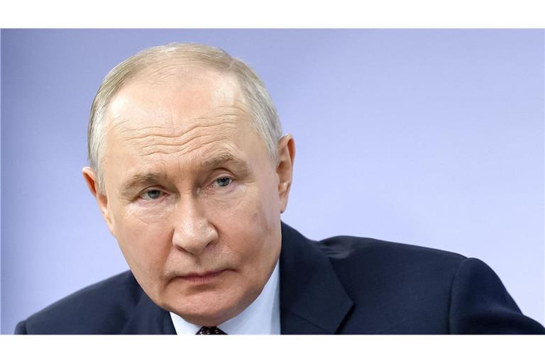Präsident Wladimir Putins Verteidigungsministerium ließ verlauten: Im Falle eines ukrainischen Angriffs werde Moskau „mit gleicher Münze zurückzahlen“.