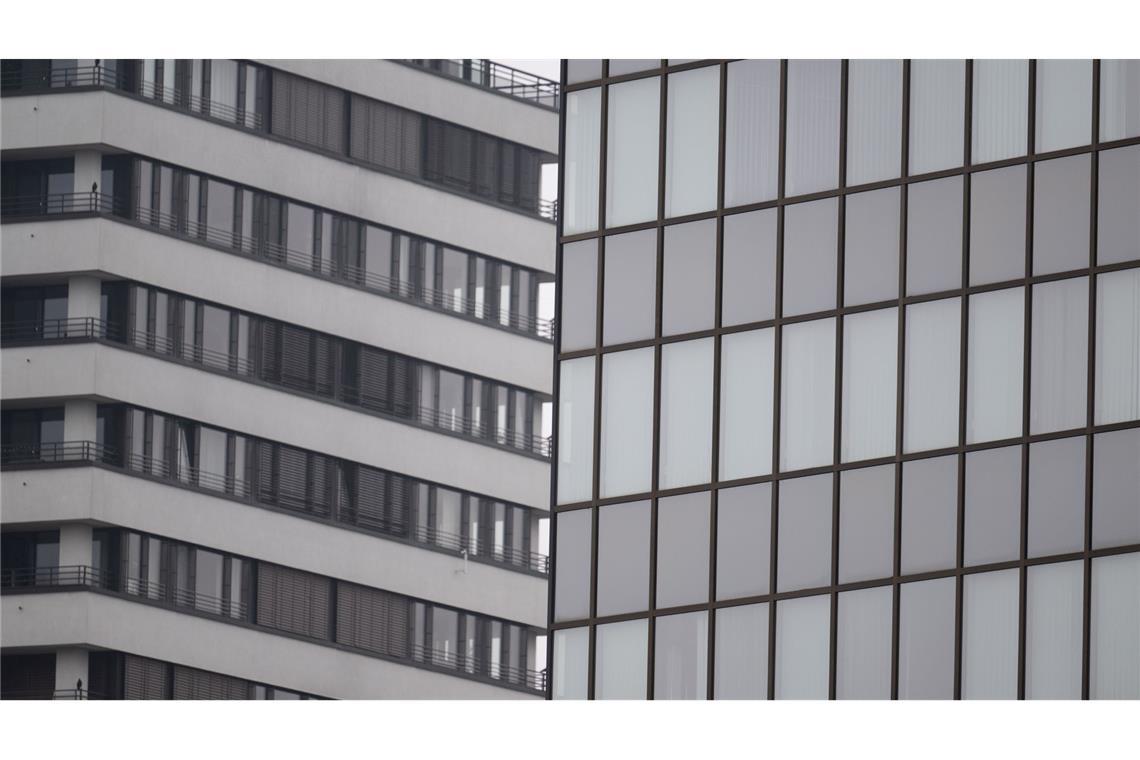 Bundesbank sieht Bündel an Risiken für Banken Preisverfall bei Gewerbeimmobilien (Symbolbild)