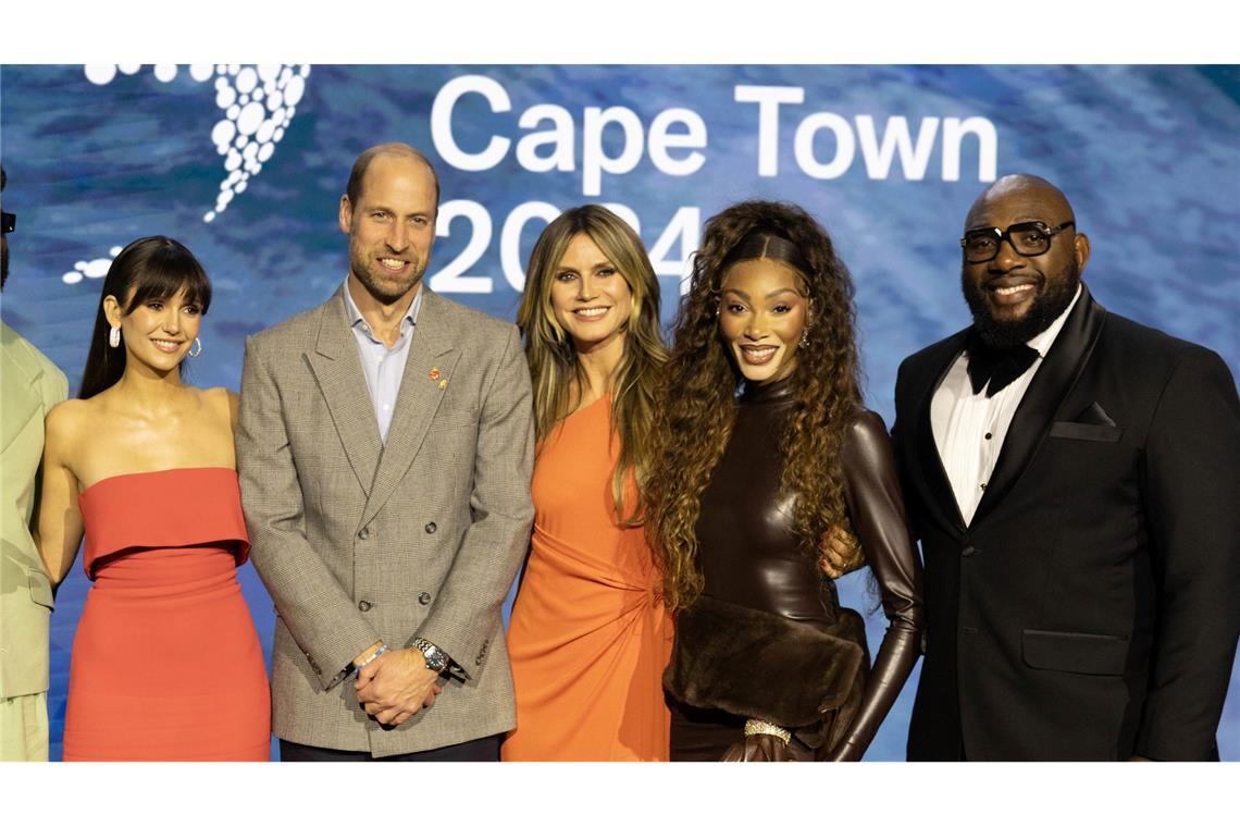 Heidi Klum trifft Prinz William bei Umweltpreis in Südafrika Prinz William und Heidi Klum posierten mit weiteren Prominenten gemeinsam für Fotografen.