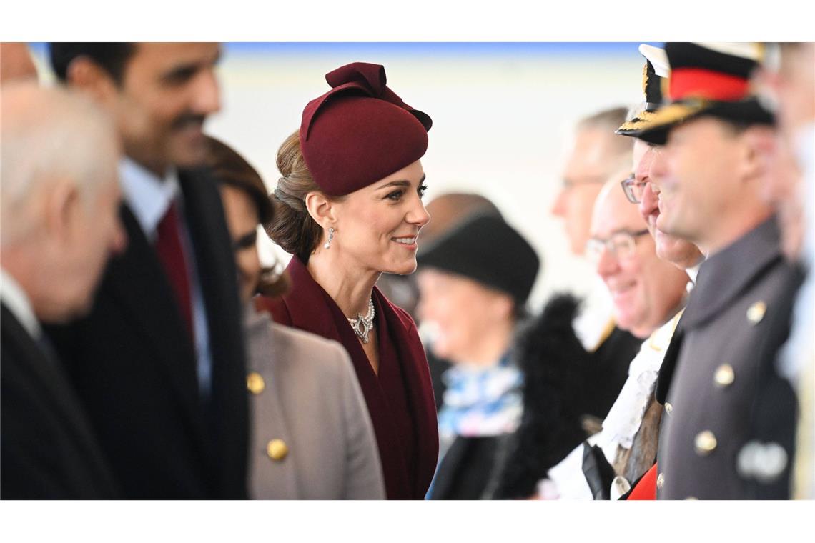 Kate und William begrüßen Emir von Katar zum Staatsbesuch Prinzessin Kate beim Empfang des Emirs von Katar am Dienstag.