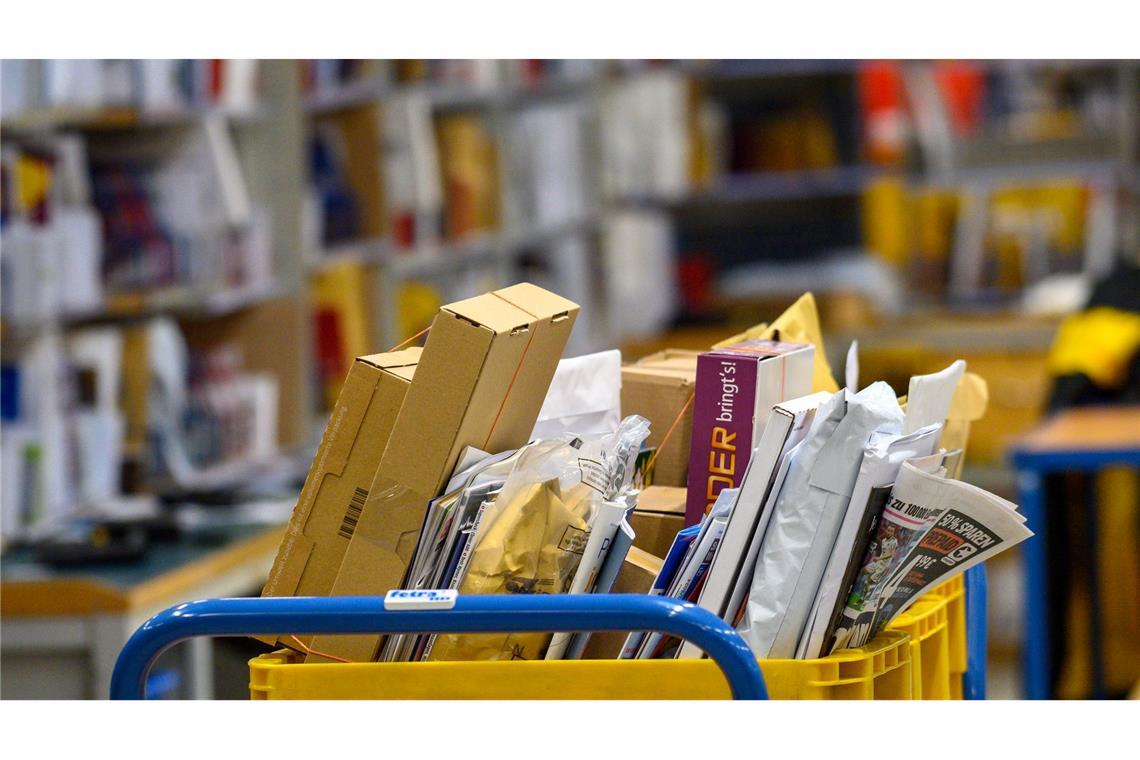 "Mängelmelder Post": Netzagentur sammelt Beschwerden Probleme bei der Paketzustellung? Keine Postfiliale in der Nähe? Der Mängelmelder Post der Bundesnetzagentur nimmt ab sofort Beschwerden entgegen. (Symbolbild)