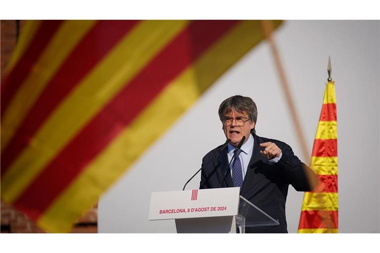 Puigdemont lebt seit Jahren im Exil - er könnte aber Spanien in eine Krise stürzen. (Archivbild)