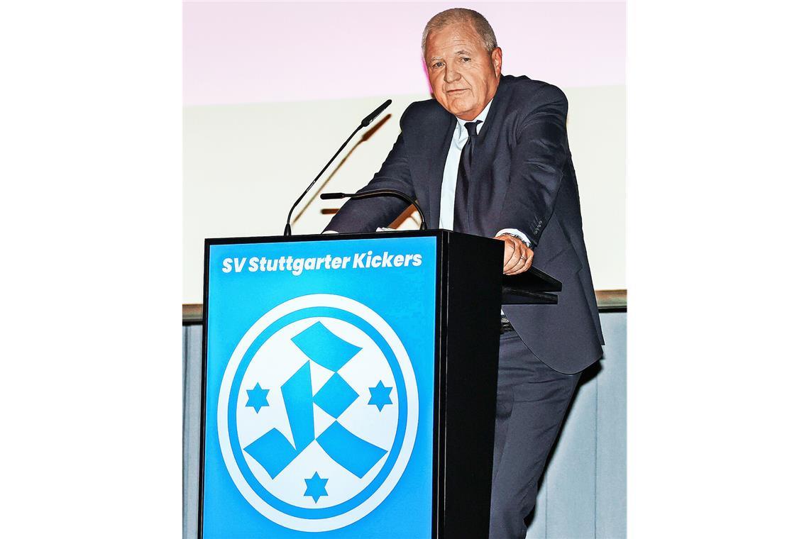 Rainer Lorz ist bis 2027 als Präsident der Stuttgarter Kickers gewählt.