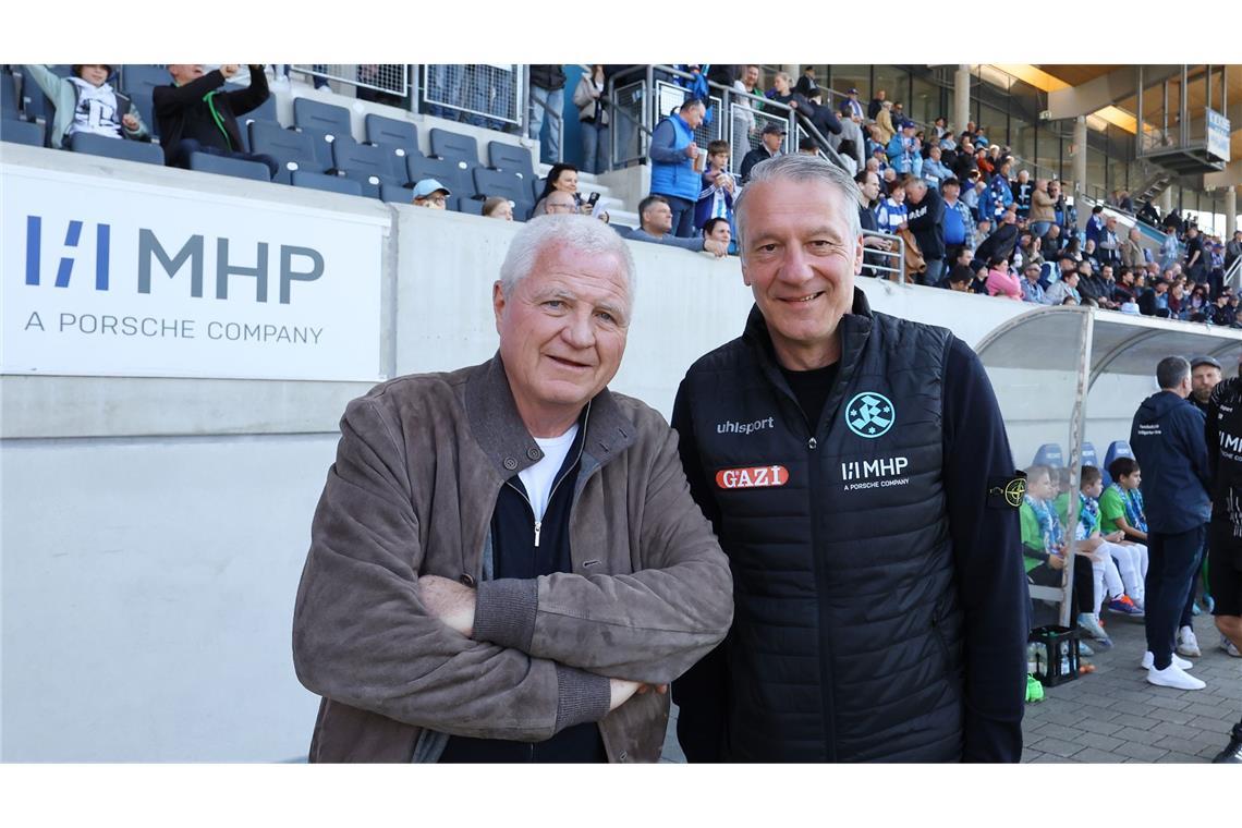Schembris Doppelschlag bringt Kickers auf Siegerstraße Rainer Lorz und Lutz Siebrecht (re.) waren zufrieden.