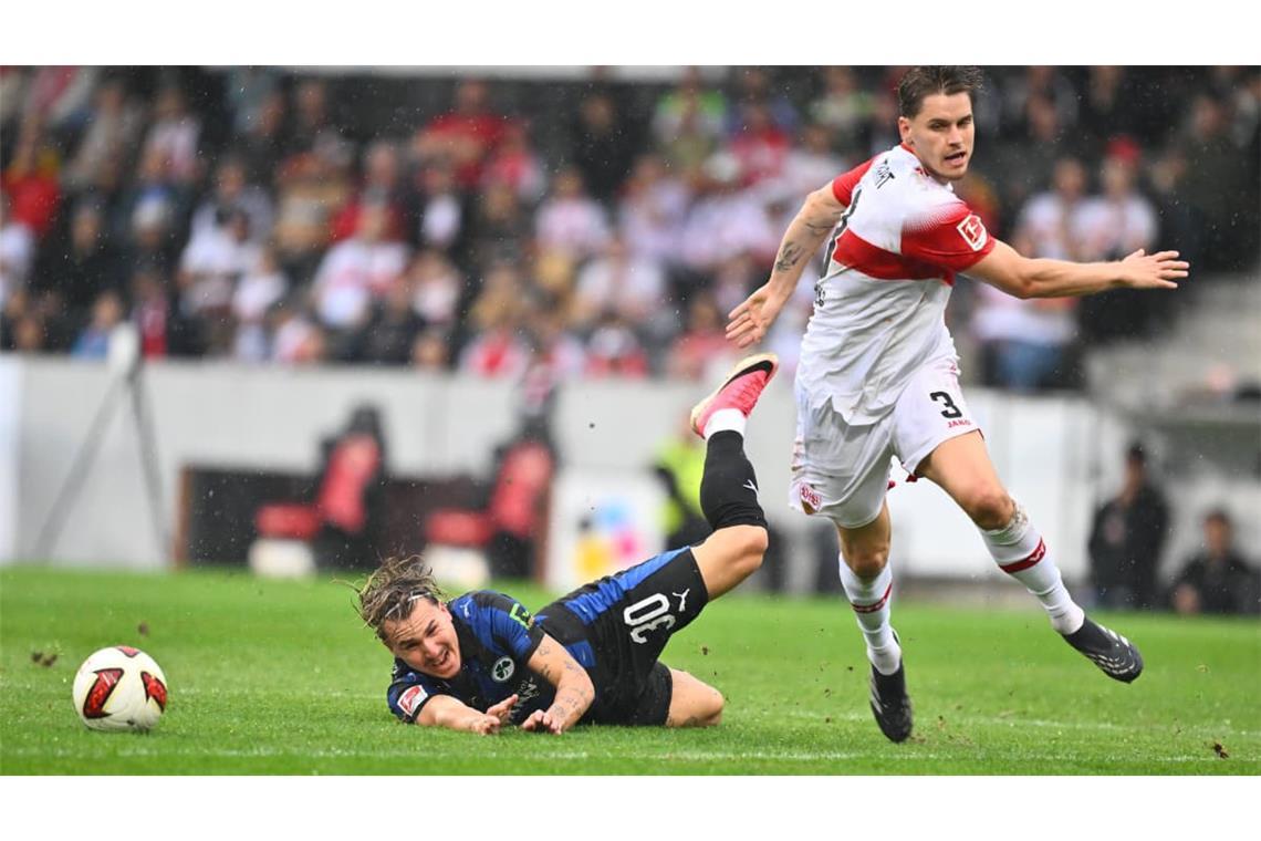 Ramon Hendriks (Note 3): Seine frühe gelbe Karte hemmte ihn etwas, die Kopfballchance in der 15. Minute muss ein Tor sein. Bei Standards immer wieder gesucht. Machte insgesamt ein gutes Spiel, auch wenn er aus seinen offensiven Optionen mehr hätte machen können, vielleicht sogar müssen.