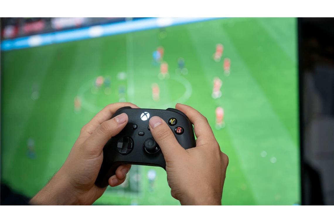 Ran an die Konsole: Gamer greifen immer mehr auf Abo-Dienste zurück. (Symbolbild)