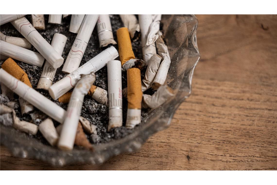 Rauchen hängt eng mit dem Risiko für Lungenkrebs zusammen.