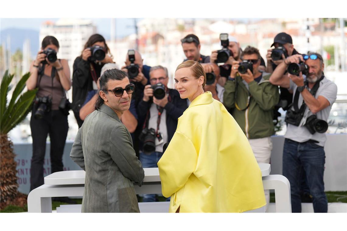Einer dieser 5 Filme geht für Deutschland ins Oscar-Rennen Regisseur Fatih Akin und Diane Kruger nach der Premiere von "Amrum". (Archivbild)