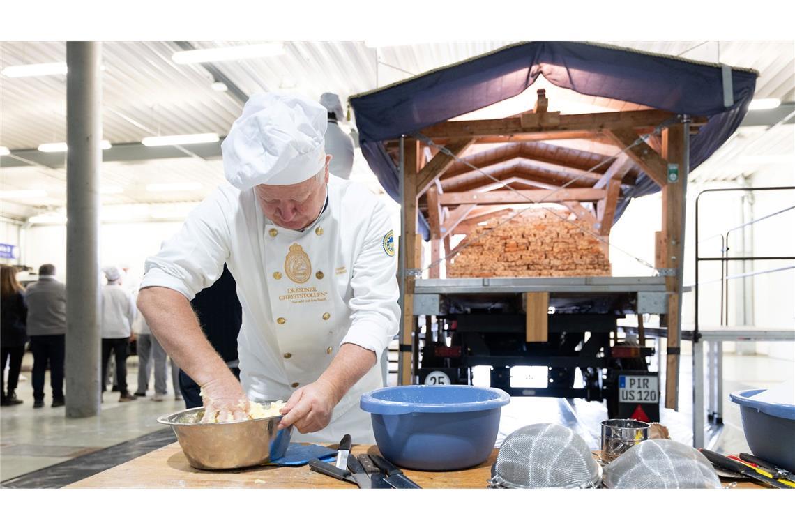 Reichlich Butter, Zucker und Puderzucker kamen dazu.