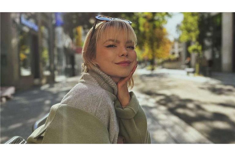 Reise-Influencerin Yules aus Stuttgart wirft einer Creator-Kollegin vor, Ideen für TikTok- und Instagram-Videos geklaut zu haben.