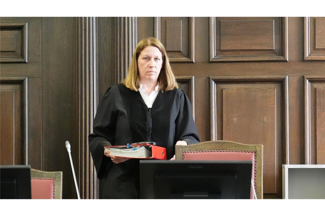 Richterin Isabel Hildebrandt ist die Vorsitzende Richterin im Prozess.