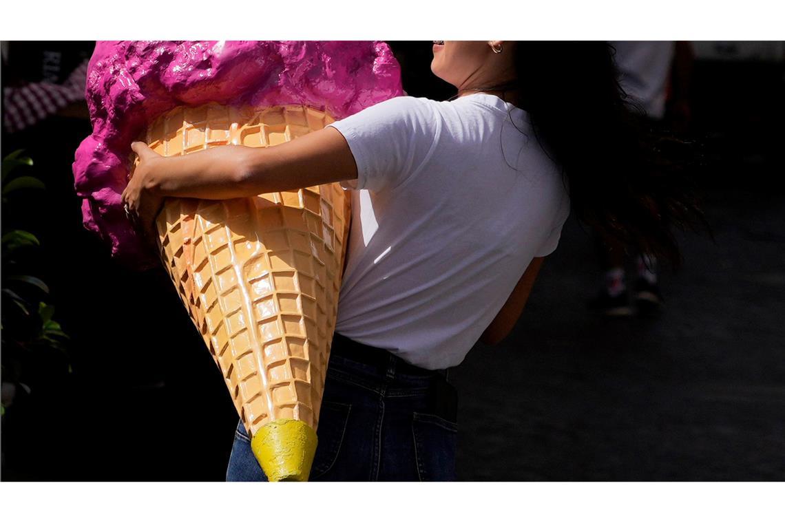 Riesen-Eis in Italien